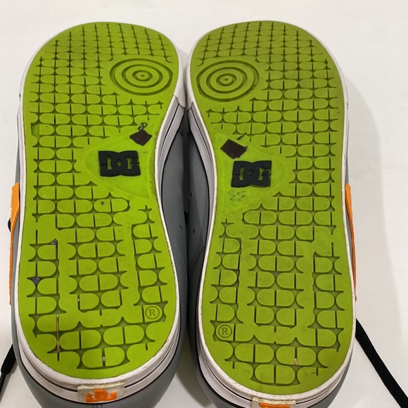 Vintage DC Shoes Full Leather Low Skateboard Shoes | Size 12 - Picture 6 of 9